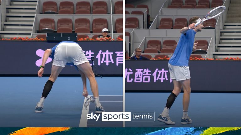 Watch the moment a furious Alexander Bublik smashes his raquet in his China Open match against Flavio Cobolli.