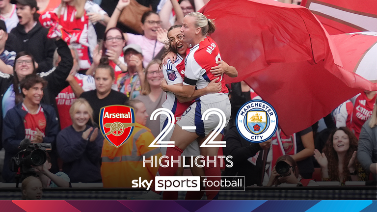 Arsenal's Beth Mead (right) celebrates with team-mates after scoring their side's second goal of the game during the Barclays Women's Super League match at the Emirates Stadium, London. Picture date: Sunday September 22, 2024.